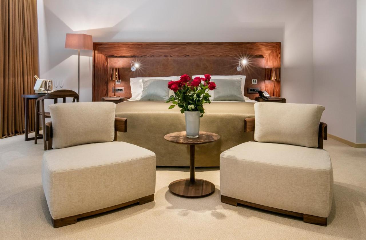 Boutique Hotel Alhambra Mali Lošinj Buitenkant foto