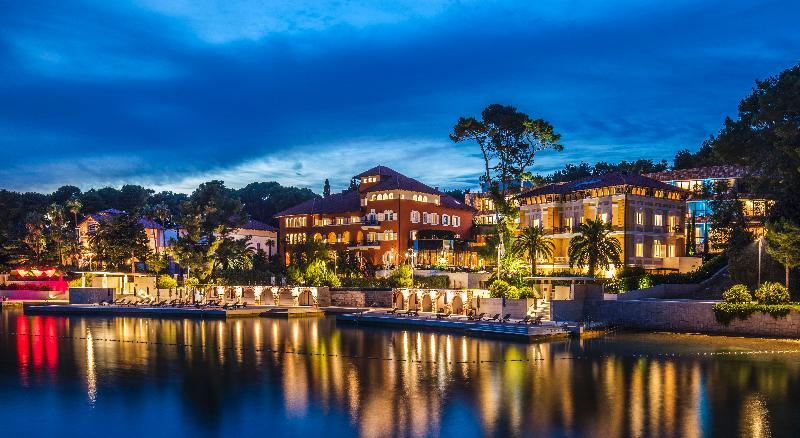 Boutique Hotel Alhambra Mali Lošinj Buitenkant foto